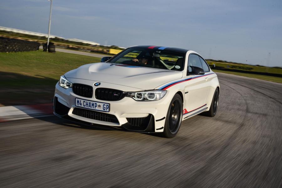  BMW M4 Coupe DTM Champion Edition 2017 года  (ZA) (фото 18 из 40)
